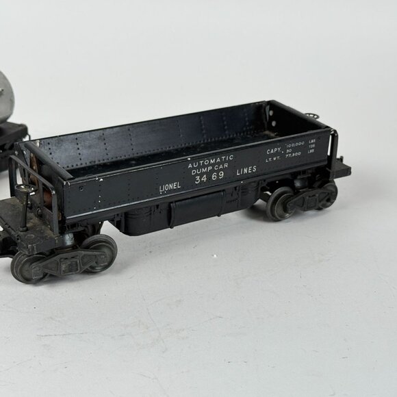 Lionel 3469 Automatic Coal Dump Car & Oil Tanker Vintage Train Cars - Picture 3 of 11